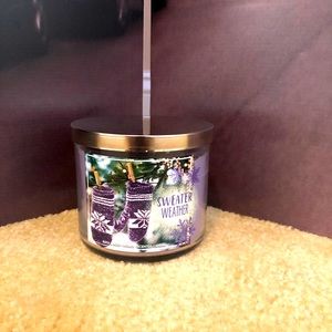 Bath and Body Works Sweater Weather Candle.